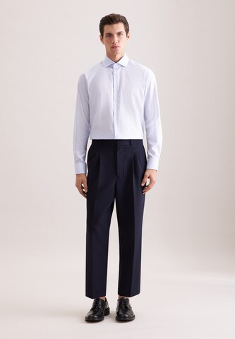 Coupe regular Chemise business 'Schwarze Rose' SEIDENSTICKER en bleu