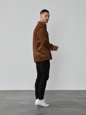 DAN FOX APPAREL Between-Season Jacket 'Leif' in Brown