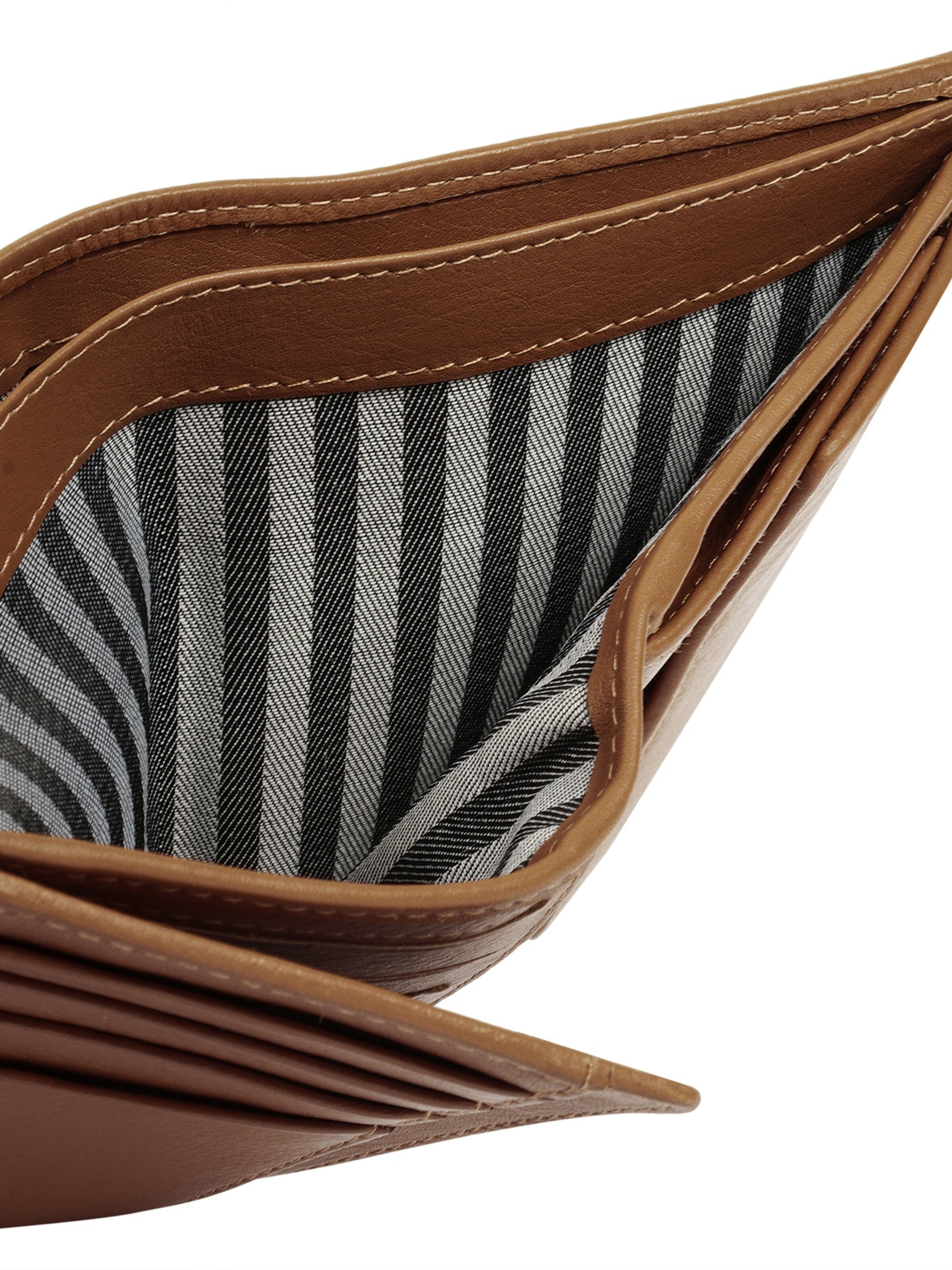 CHIEMSEE Wallet in Brown