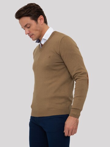 Pullover 'Los Angeles' di Sir Raymond Tailor in marrone