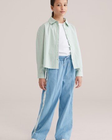 WE Fashion Блузка в Зеленый