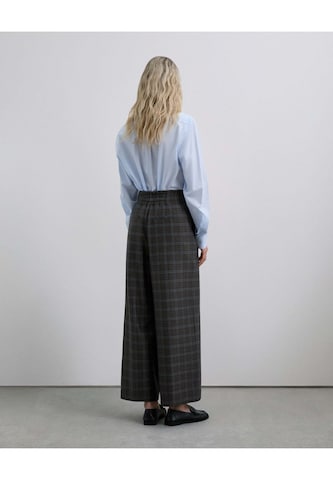 Scalpers Regular Панталон в сиво