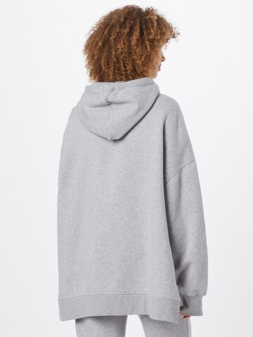 Monki Sweatshirt i grå
