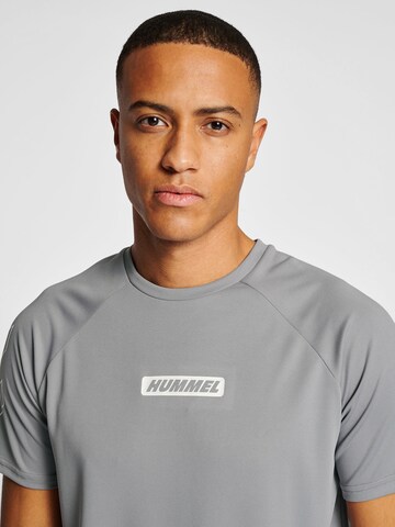 T-Shirt fonctionnel 'Topaz' Hummel en gris