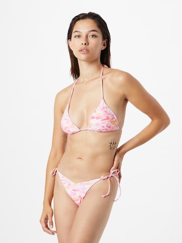 NLY by Nelly Triangel Bikinitop in Pink