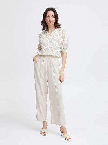 Loosefit Pantaloni con piega frontale 'Atel' di Fransa in bianco