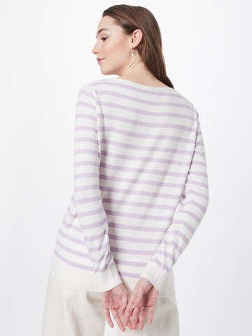 ESPRIT Pullover in Lila