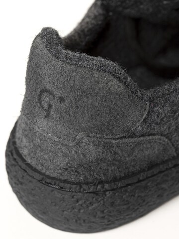 Gottstein Sneakers in Black