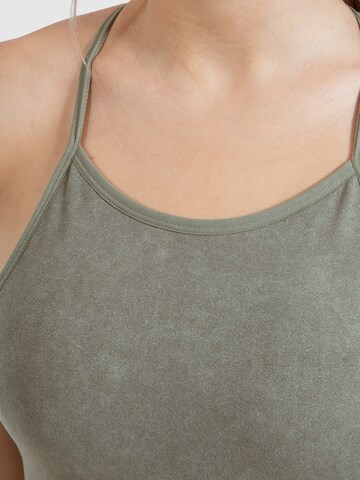 Smilodox Sporttop ' Vera' in Groen