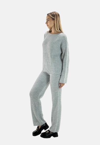 Tenue d'intérieur Elara en gris