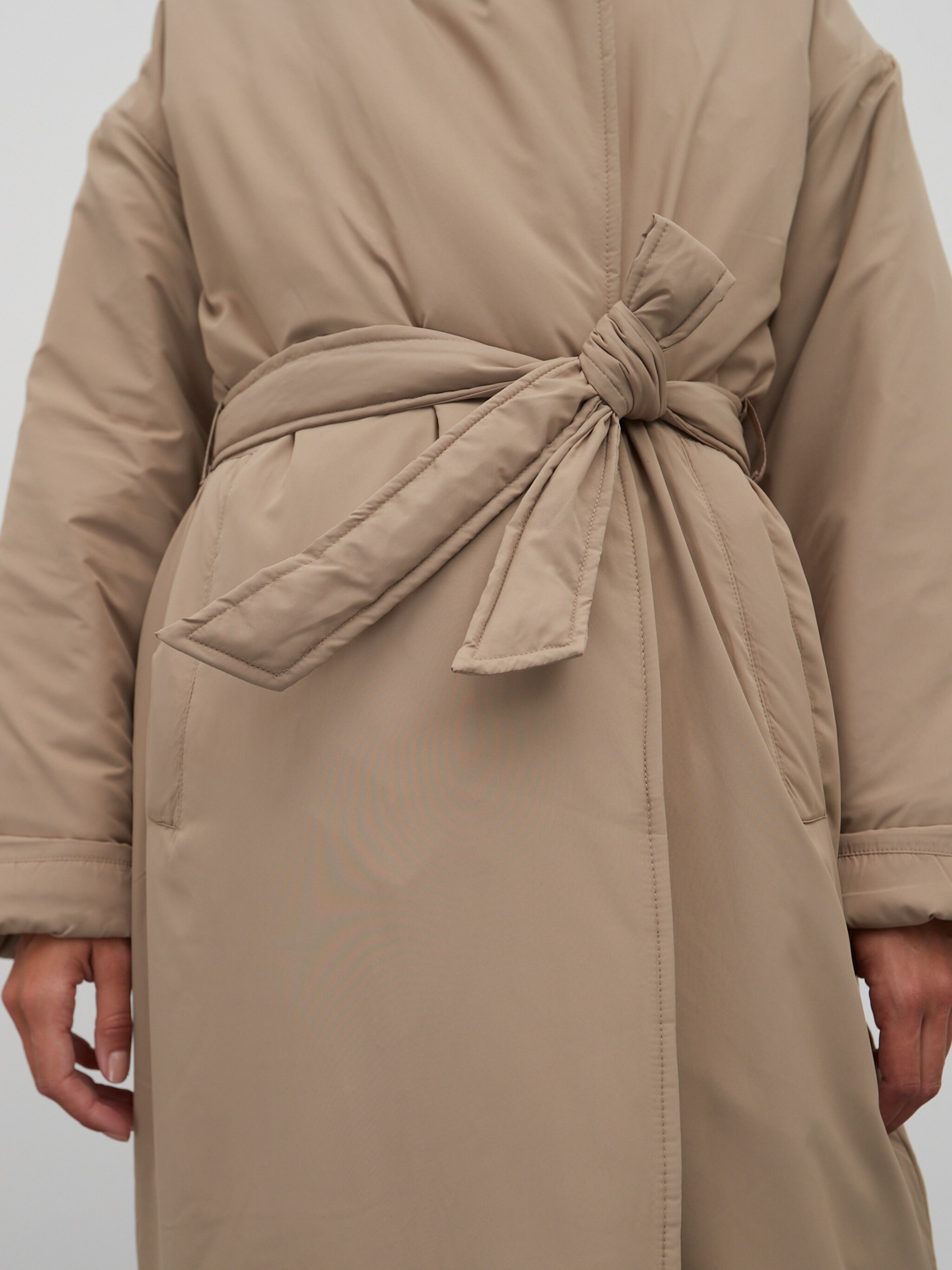 EDITED Producten Wintermantel 'Yuki' Kaki