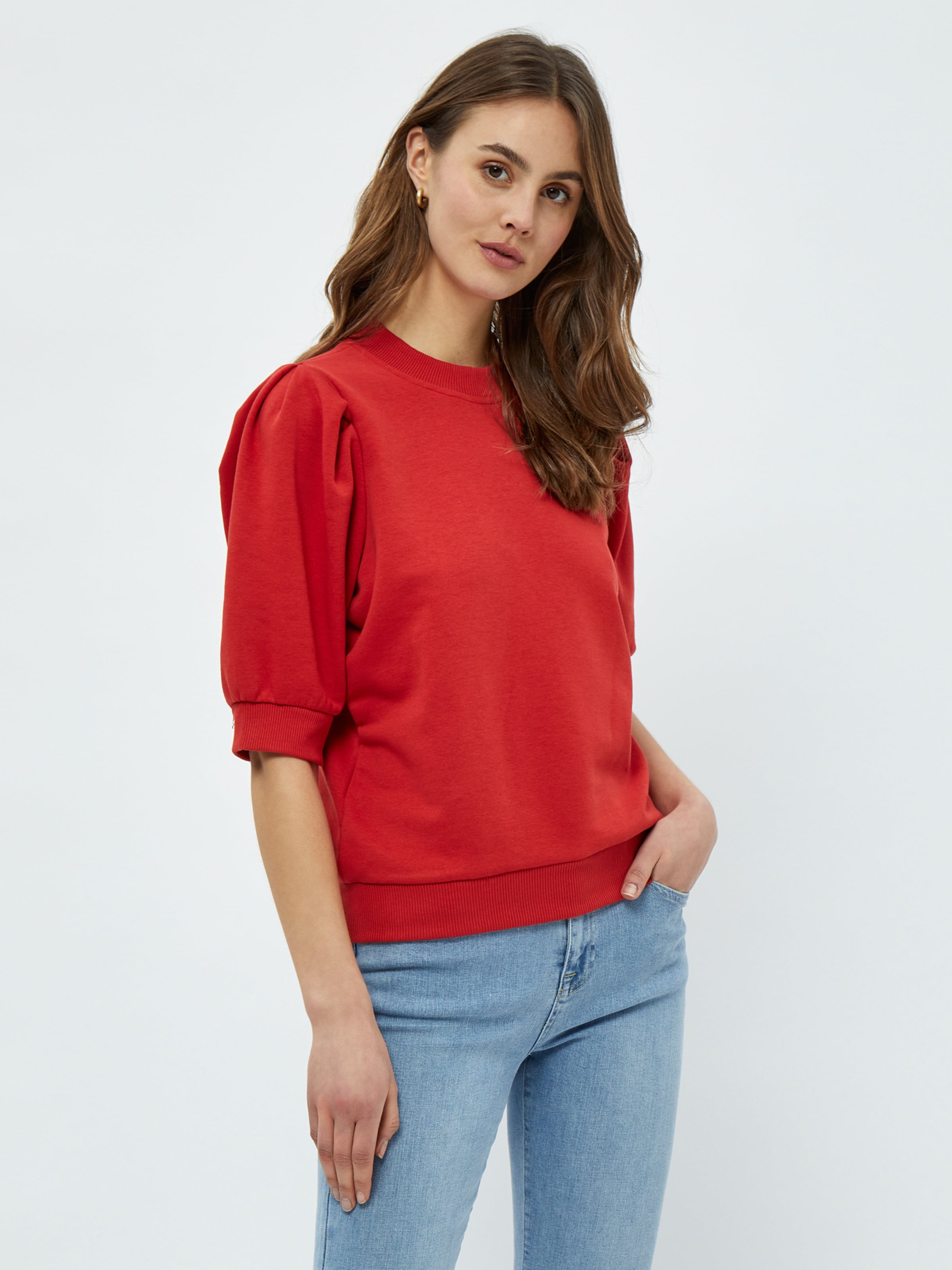 minus - Sweatshirt 'Mika' em vermelho