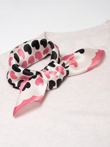 MayTree Scarf in Pink