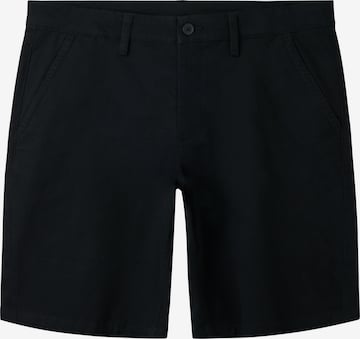 TWO SOON Shorts in Schwarz: Vorderseite