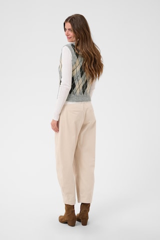 Cream Vest 'Mirea' in Grey