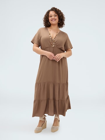 Robe Fiorella Rubino en marron