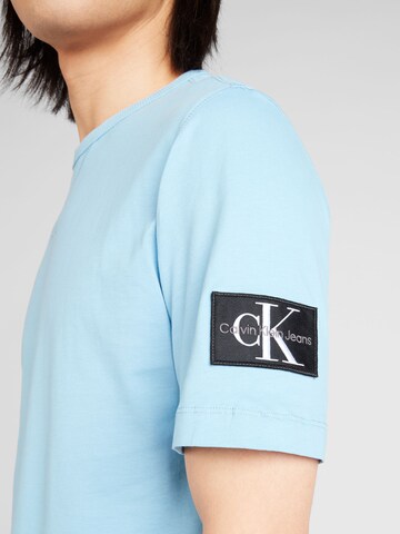 T-Shirt Calvin Klein Jeans en bleu