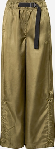 ADIDAS ORIGINALS Pants in Green: front