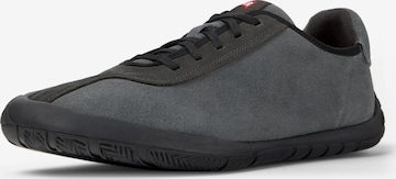 Sneaker bassa 'Peu Path Twins' di CAMPER in grigio: frontale