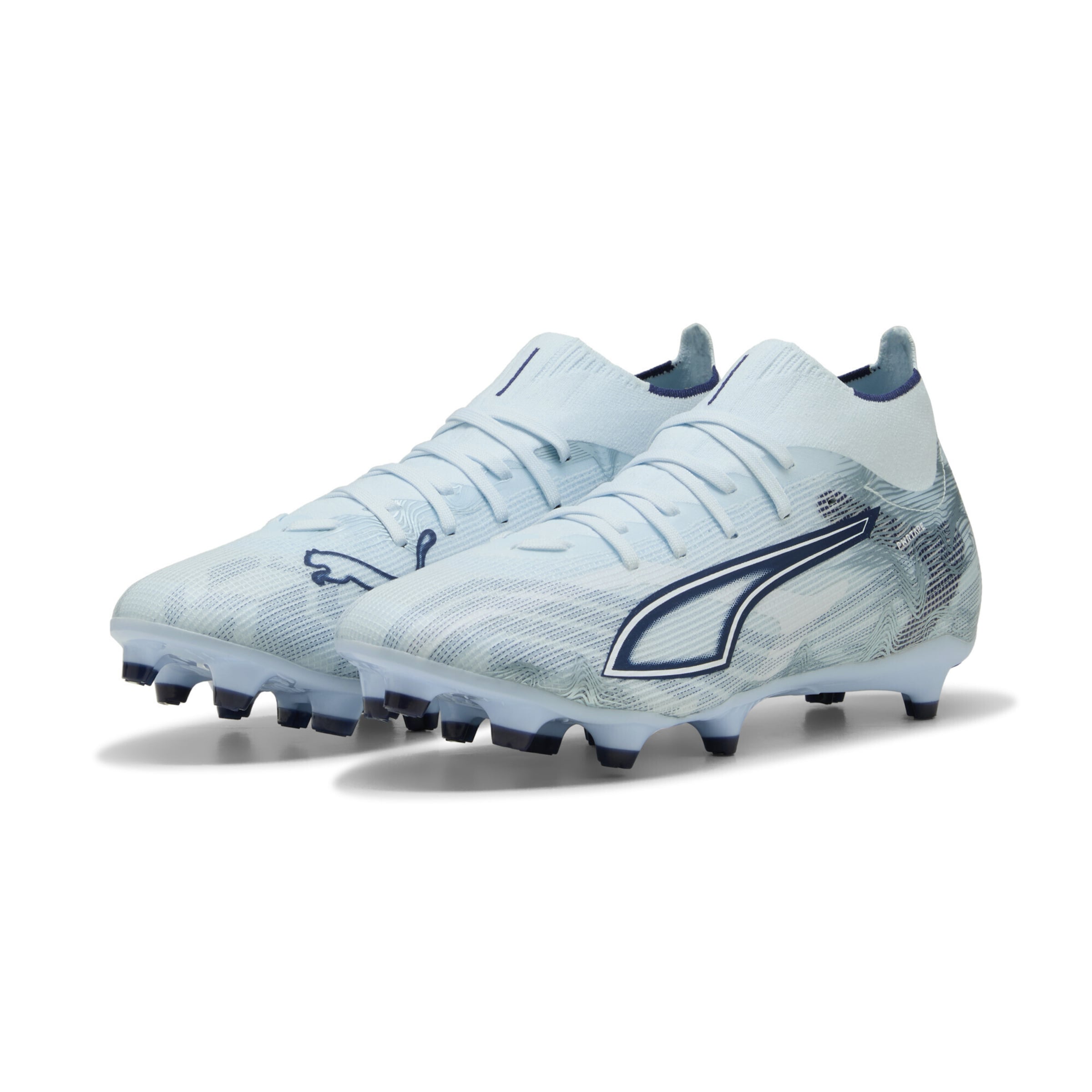 Chaussure de foot 'Ultra 6 Match' PUMA en bleu