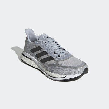 Scarpa da corsa 'SUPERNOVA + M' di ADIDAS SPORTSWEAR in grigio