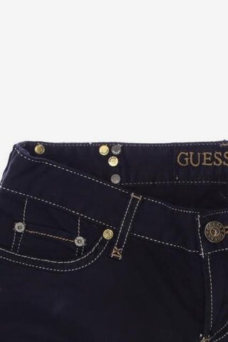 GUESS Shorts L in Schwarz