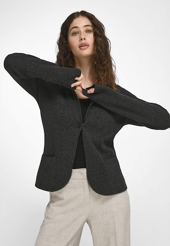 Peter Hahn Knit Cardigan in Grey: front