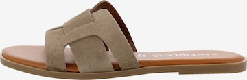 XAVER LUIS Schuhmanufaktur Mules 'Roberta' in Beige: front