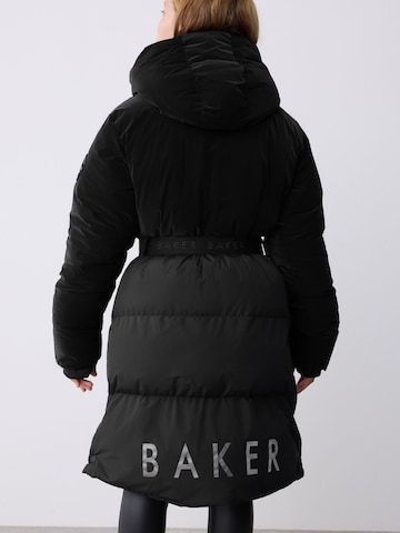 Baker by Ted Baker Пальто в Черный