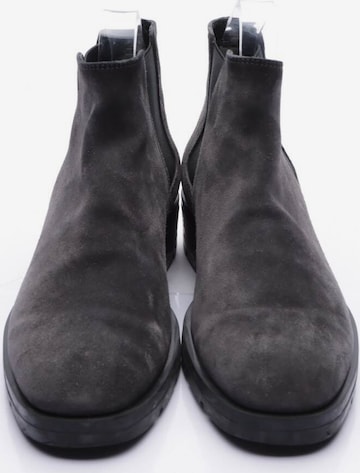 Tod's Dress Boots in 39,5 in Grey