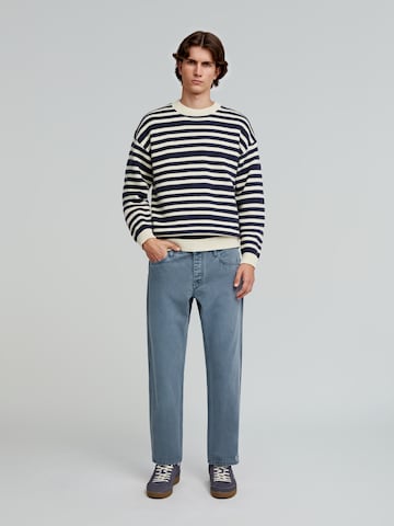 Scalpers Regular Jeans in Grey: front