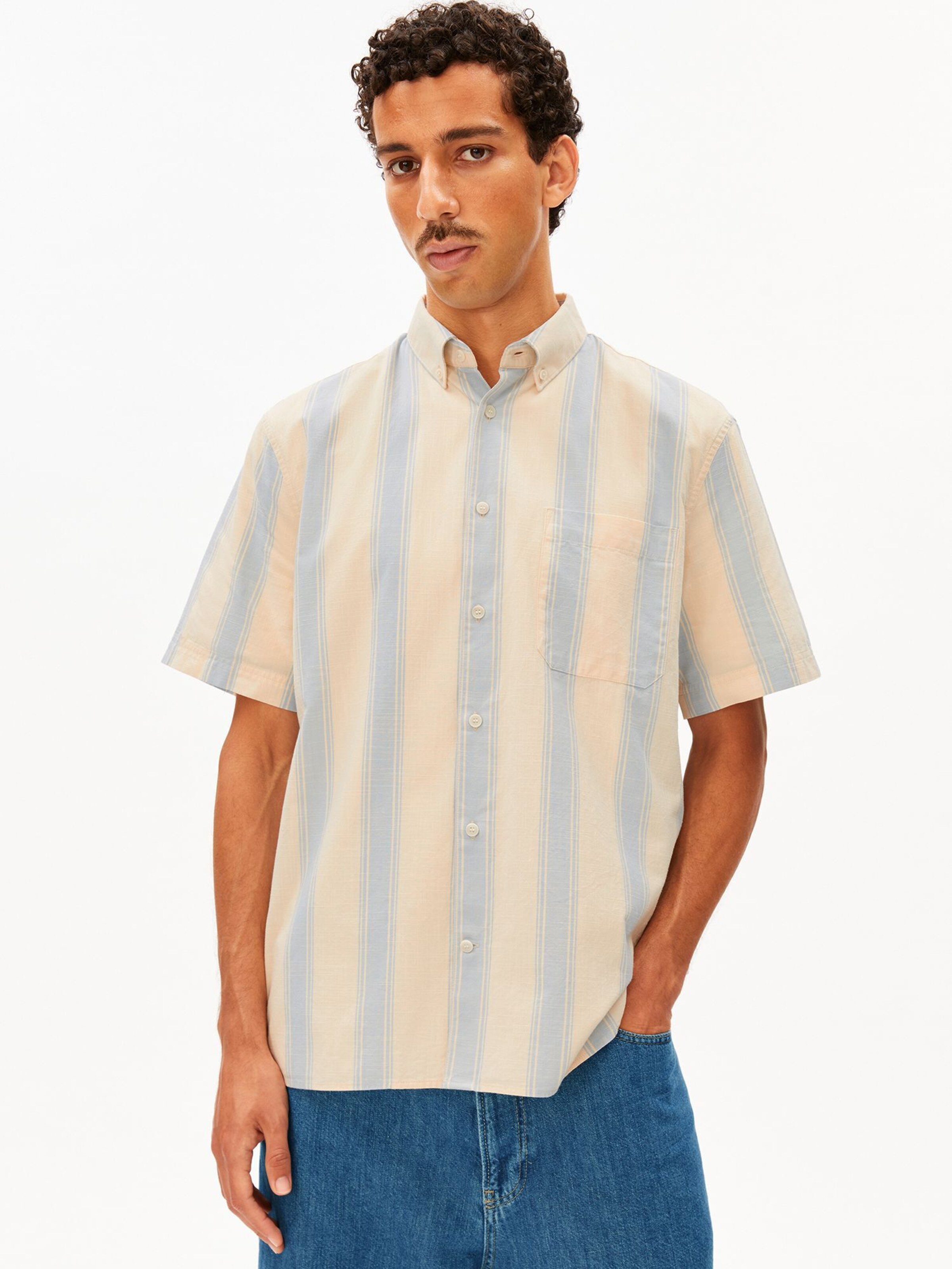 ARMEDANGELS Comfort fit Overhemd in Blauw: voorkant