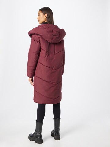 Manteau d’hiver 'Tally' Noisy may en rouge