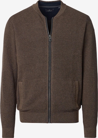 CASAMODA Gebreid vest 'Basic' in Bruin: voorkant