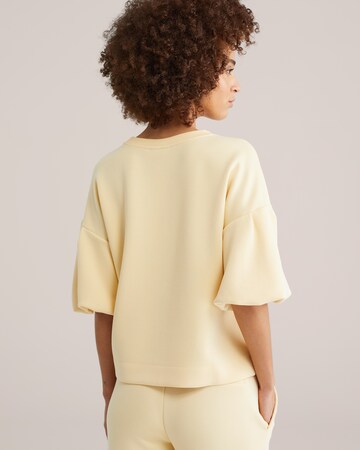 Pullover di WE Fashion in giallo
