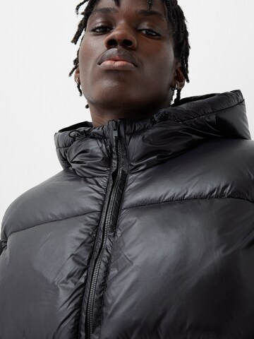 Bershka Vest i sort