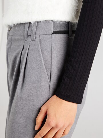 s.Oliver Loosefit Hose in Grau