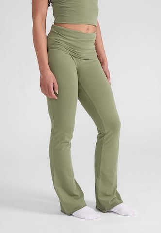 Regular Leggings Style Republic en vert