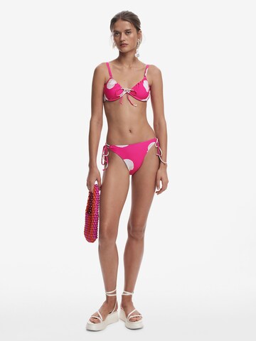 DesigualT-shirt Bikini gornji dio 'Shell' - crvena boja