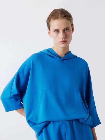 Ipekyol Sweatshirt in Blauw: voorkant