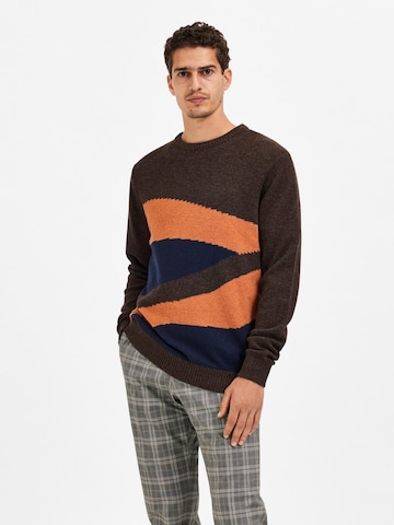 SELECTED HOMME Sweater 'Cuba' in Brown: front