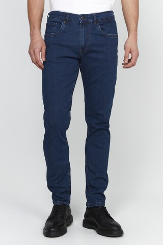 Matinique Regular Jeans 'MApete' in Blauw: voorkant