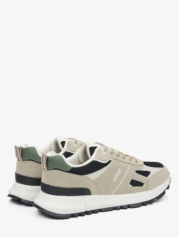ES8 Sneaker low '90-3-04'‌ in Beige