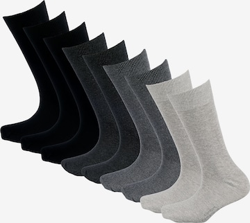 camano Socks in Grey: front