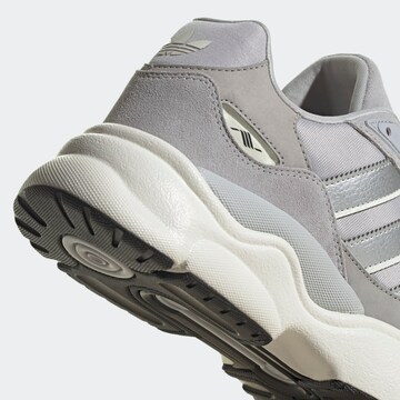 Baskets basses 'Retropy F90' ADIDAS ORIGINALS en gris