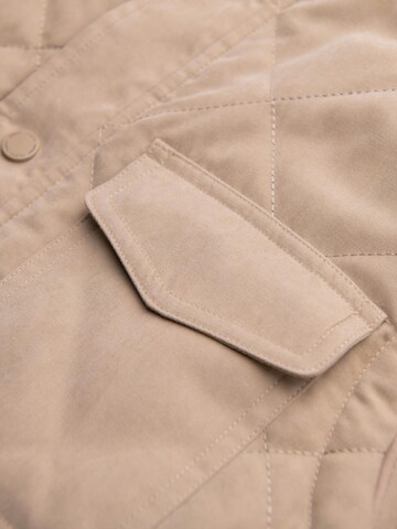 Gilet 'OM-JAVJ-0277' Ombre en beige