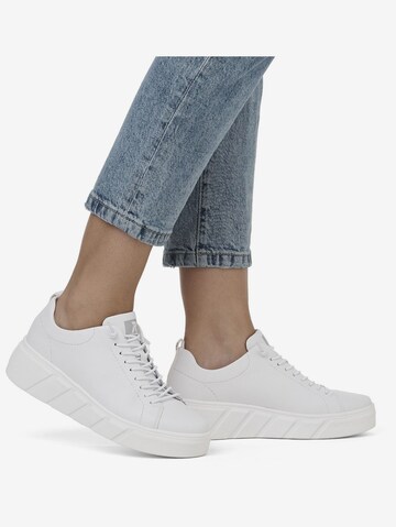 Baskets basses Rieker EVOLUTION en blanc