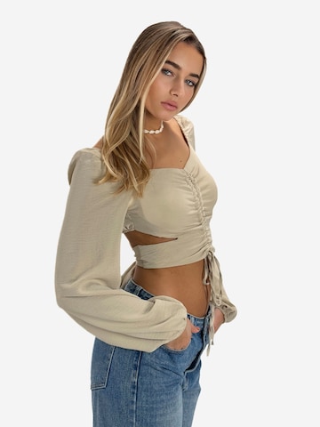 Elara Bluse in Beige