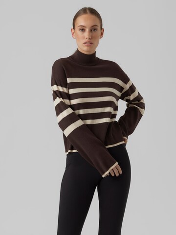 Pull-over 'HAPPINESS' VERO MODA en marron : devant