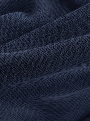 Tricou de la Next pe albastru